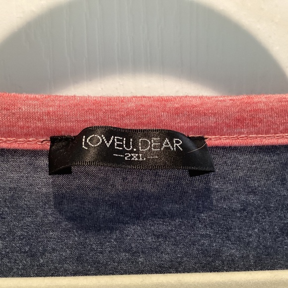 Woman's Size 2x top - Picture 4 of 7